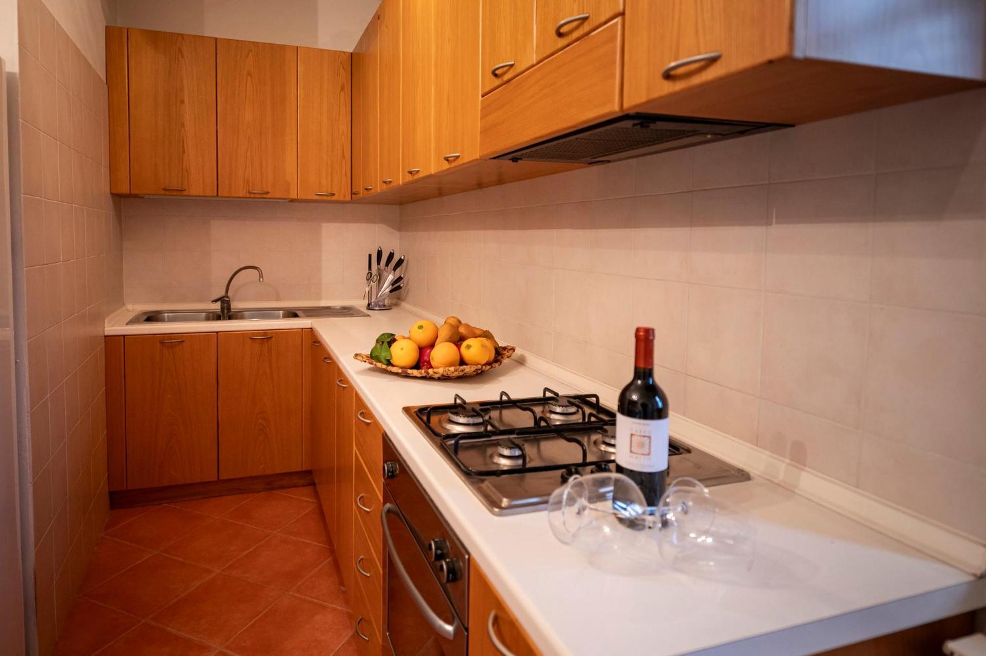 Casa Gilda Apartment Lucardo Екстериор снимка